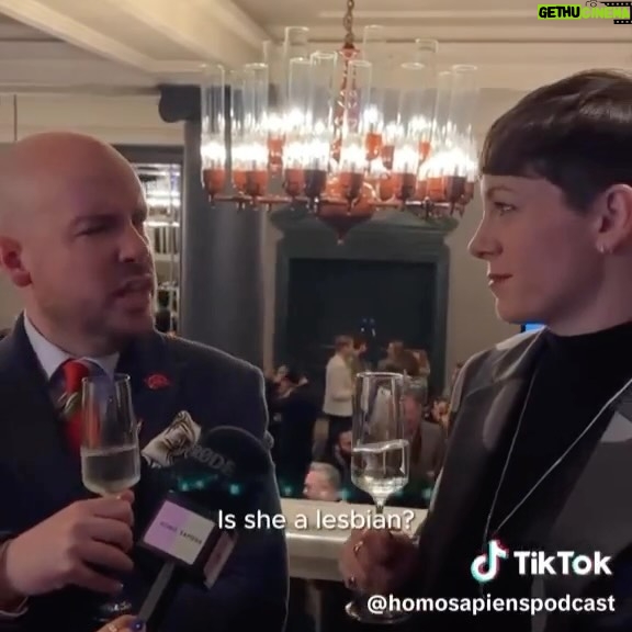 Suzi Ruffell - 1.7K Likes - There, Iāve said it, I love Jodie Foster.
@tomindeed @homosapiens