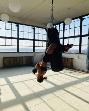 Svenja Jung Instagram - 🥊🧬🎬 #helix