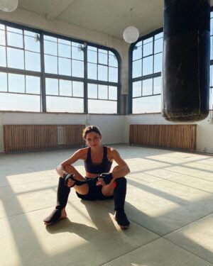 Svenja Jung Instagram - 🥊🧬🎬 #helix