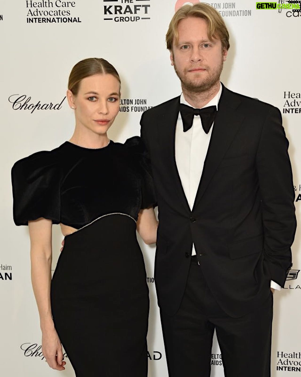 Svetlana Ustinova - 1.7K Likes - Oscar night @ejaf