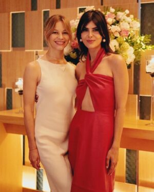 Svetlana Ustinova Instagram - @nadineobolentseva ❤️