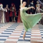 Svetlana Zakharova Instagram – Нет повести печальнее на свете, чем повесть о Ромео и Джульетте…. 🤍