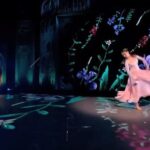 Svetlana Zakharova Instagram - И снова, как обычно по субботам, на телеканале «Культура» @russiaculture - новый выпуск проекта "Большие и маленькие"💃🕺. Тема выпуска: "Балет". Итак, 16 октября в 15:30☝☝☝ Увидимся❗   Мои наряды от @yanina.yulia 🌸@yaninacouture   @sofyagaydukova @igortsvirkofficial @alexandermogilev @ramil.mekhdiev #СветланаЗахарова #РоссияКультура #большиеималенькие #svetlanazaharova