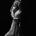 Svetlana Zakharova Instagram - “Silentium" ”Тишина" Спектакль рожденный в Большом театре во время пандемии. Сейчас проживаю его по новому. Всё меняется, мысли, мечты, стремления.. Silentium Silentium Silentium Photos by @bachifa76 Спасибо 🙏🏻