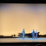Svetlana Zakharova Instagram - Премьера прошлого сезона в @bolshoi_theatre спектакль Чайка. Только что 22 и 23 октября , прошёл новый блок показов. Уже как правило, оба спектакля отличались по настроению и состоянию.. Разные эмоции, разные взаимодействия с коллегами на сцене.. Что ещё написать? Я люблю мою Аркадину и она отвечает мне взаимностью. ❤️ Этот спектакль надо увидеть.. Как говорится must see😉 Чайка снова прилетит в декабре. Не пропустите 😉 Premiere of last season. Performance The Seagull. October 22nd and 23rd. As always, both performances were different. Different emotions, different interactions with colleagues on stage. Again I discovered new feelings. What else to write? This performance is a must see .. The Seagull will arrive in December. Don't miss 😉 #svetlanazakharova @artemy.belyakov @artemovcharenko_official