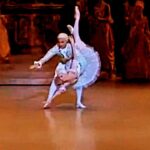 Svetlana Zakharova Instagram - 20 anos atrás 💙 @svetlana_zakharova_official & @josecmartinezofficial na ópera de paris 🩷