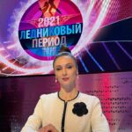 Svetlana Zakharova Instagram - Знаете куда я собираюсь? На шоу “Ледниковый период" @ice_1tv ⛸ Было очень круто! Иногда я даже забывала, что ребята танцуют на льду! Это невероятно! ✨✨✨ Увидимся на @1tv 😉👋🏻 Спасибо моим любимым @veraromanenko и @sara_sher212 за мой сегодняшний образ!