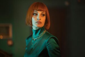 Sveva Alviti Instagram - AKA 
Per chi non lo avesse ancora visto AKA è ancora su @netflix 🎬🌍
Il mio personaggio si chiama Natalya, una donna che ha sofferto molto nel suo passato e che cerca con tutta se stessa di ritrovare la libertà dal mondo in cui è finita e dall’uomo che ha sposato, per scappare con suo figlio e ricominciare una nuova vita.

AKA
For those who haven't seen it yet AKA is still on @netflix 🎬🌍
My character is called Natalya, a woman who has suffered a lot in her past and who tries with all her strength to find freedom from the world she ended up in and from the man she married, to escape with her son and start a new life. life.

#frenchcinema #netflixmondo #world #cinemaismylife