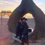 Sveva Alviti Instagram - Con un tramonto, tutti i tuoi sogni diventano realtà. #magic #sunset #powerful #love #dreams