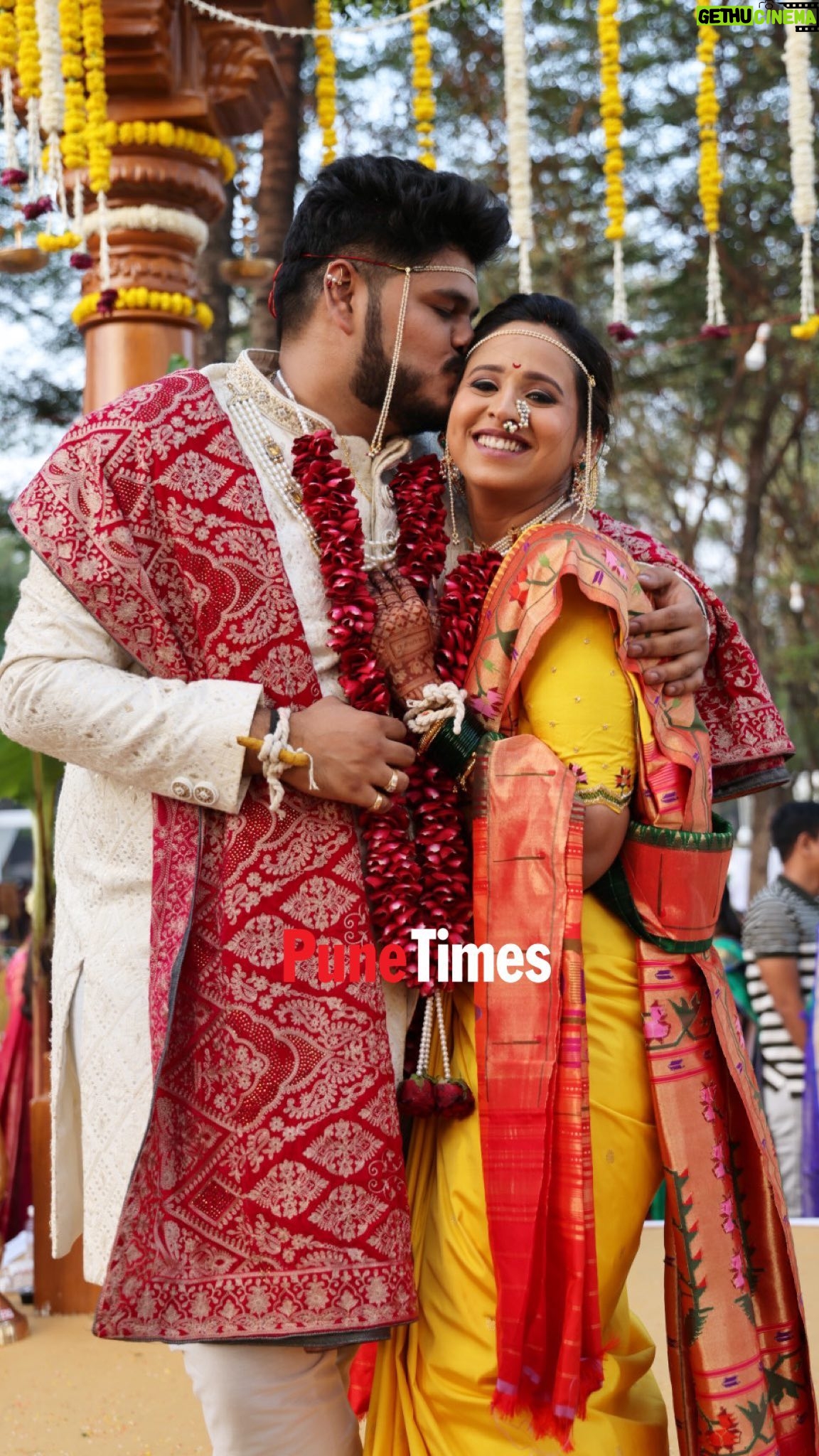 Swanandi Tikekar - 29.1K Likes - Actor and singer @swananditikekar and @ashishkulkarni.music tied the knot in a gorgeous ceremony earlier today. Here’s a glimpse!
.
.
#swananditikekar #ashishkulkarni #wedding #justmarried #newlyweds #pune #punetimes