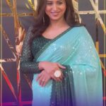 Swanandi Tikekar Instagram – झी चित्र गौरव पुरस्कार सोहळ्याला रेड कार्पेटवर अभिनेत्री @swananditikekar चा ग्लॅमरस अंदाज😍🤍

झी चित्र गौरव पुरस्कार २०२४’ 16 मार्च, आज 7 PM

#zeechitragaurav #zeemarathi #rajshrimarathi #swananditikekar #gorgeous #ZeeChitraGaurav2024 #ZCG2024 #zeegauravPurskar2024