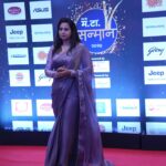 Swanandi Tikekar Instagram – ❤️❤️❤️

Clicked by @sameer_gawde_photography 

#matasanmaan #redcarpet #saree #love #swananditikekar