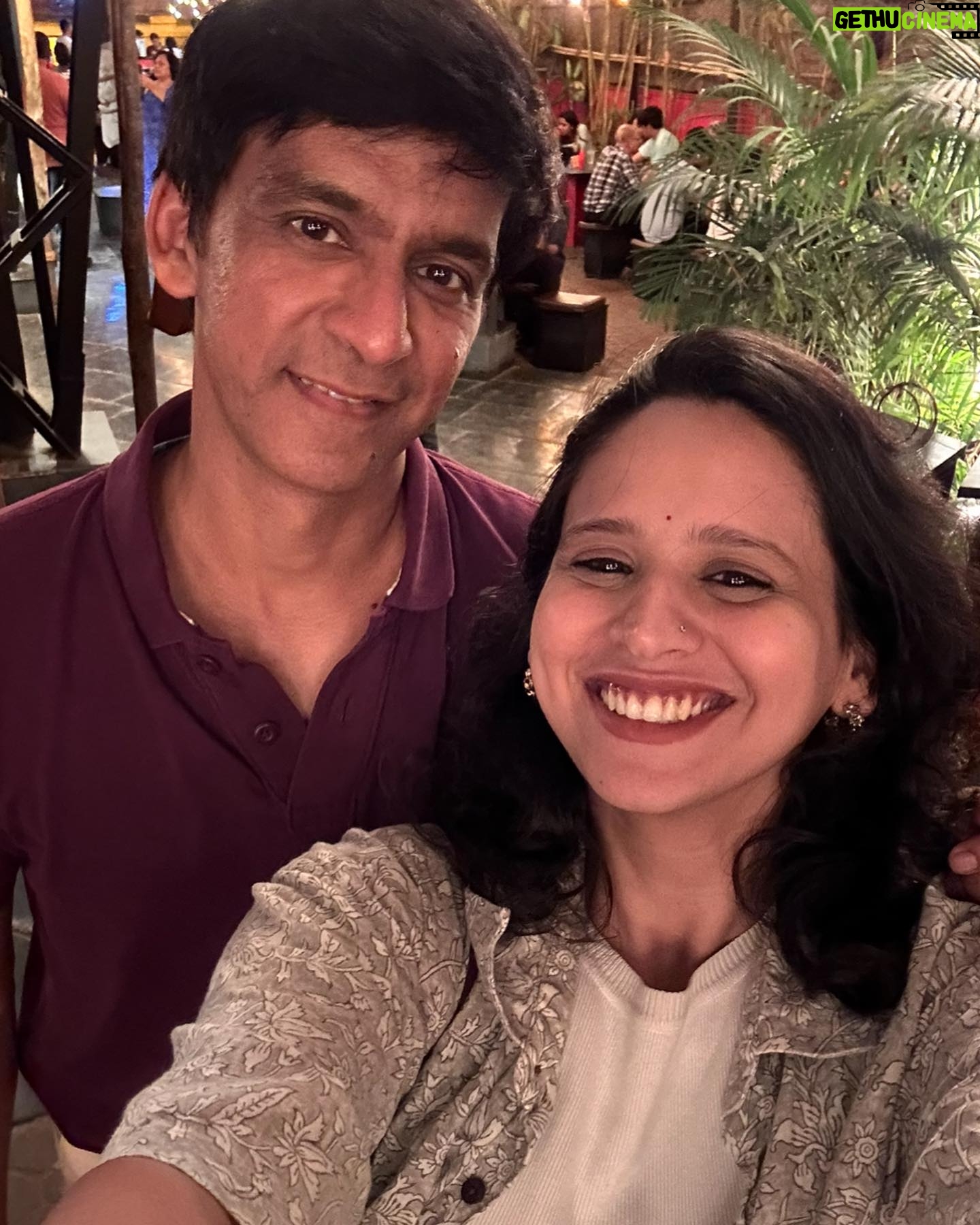 Swanandi Tikekar - 20.6K Likes - Ya gelya athavdyat mi salag 3 nataka baghitli! Ani majhasathi ha athavda atyanta sundar athavda tharla. I saw 3 plays and a webseries and all my friends and ppl who i admire as actors, have done a fabulous job. It was so enriching to see everyone perform.
These plays are a must watch!!! Hi Nataka Jaroooooor bagha!!!
1. Kirkol navre
2. Jar tar chi goshta.
3. Uchhad
And also @mekrutikadeo @suvratjoshi such subtlety in your perfommance in Taali. Absolutely happy and proud of you!!! @kshitijpatwardhan 👏🏻👏🏻👏🏻👏🏻
Do watch on @officialjiocinema
#mustwatch #theatre #thisseason #friends #proud #love #beautifulweek #gratitude #swananditikekar