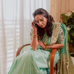 Swanandi Tikekar Instagram - It was a beautiful day and this Saree by @saudamini_handloom made it even more beautiful.🥰 This Saree is a Beautiful revived Handwoven ‘Asawali Tawa Pallu Paithani’. Its Sea-Green color made me fall in love with it the very moment!😘 @nishfash_design_studio did absolutely stunning work with the blouse.😍 & It was comfortably drapped by @nilam_art1687 . Just perfect.❤️ . Saree by @saudamini_handloom Blouse by @nishfash_design_studio Draping by @nilam_art1687 Makeup & Hair by @facestoriesbyhiralkale Photos by @thebrightland.co Event Coordination by @amru_tak @kalasystudios Exclusive PR & Management by @n.i.d.s_ @wechitramedia #SwanandiAshish #Engaged #SwanandiTikekar #Engagement