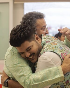 Swanandi Tikekar Instagram - Coz Candids are foreva! ❤️

📷 @thebrightland.co 

#candids #photodump #family #allsmiles #love #gratitude #blessings #notashoot #thisisreal #swananditikekar