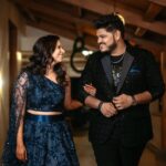 Swanandi Tikekar Instagram - Grooves & Giggles..!❤️ #ANANDI Sangeet in Beautiful Outfits by @savaree_by_sonali ✨ Outfits : @savaree_by_sonali Styling : @saudamini_g MUAH : @nishant_tapkir_makeup @priyankahairartist Pictures : @lensfixed_onkarabhyankar Asthetics & Skincare : @thefacestudio.in Socials and Exclusive PR : @wechitramedia @n.i.d.s_ . #SwanandiTikekar #AshishKulkarni #SangeetNight #CocktailParty #ANANDI 💕