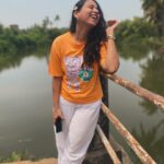 Swanandi Tikekar Instagram – Trying to be cool in the heat!!!! ☀️🥶

Who all are with me? 

#summer #sunslapped #shoot #location #gratitude #swanandi