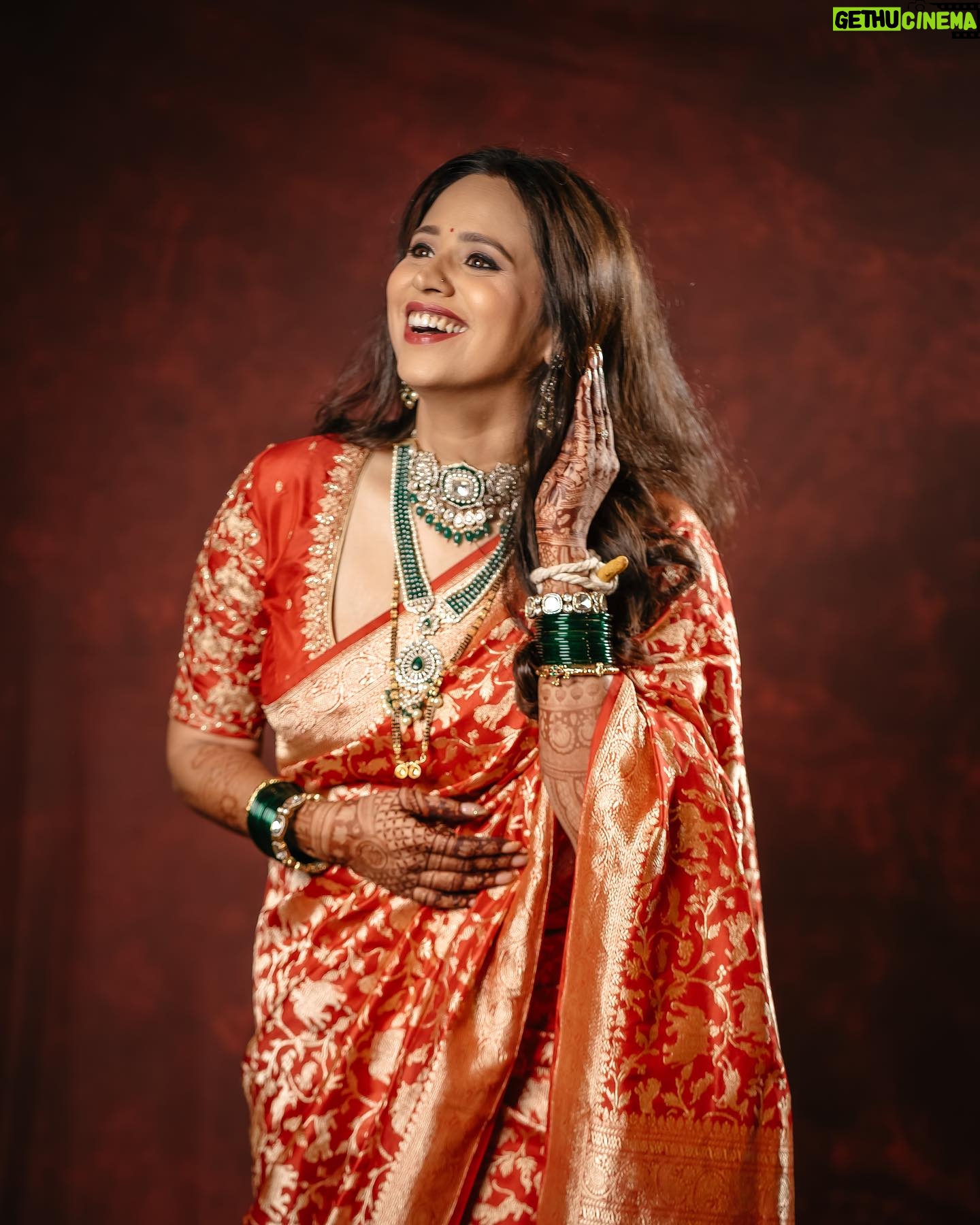 Swanandi Tikekar - 23.5K Likes - Reception Evening ✨♥️
This beautiful and unique jewellery by @jizajewellerystudio made my reception look more special.🥰 Thank You ✨
Jewellery : @jizajewellerystudio
Saree : @saudamini_handloom
Blouse : @nishfash_design_studio
Styling : @saudamini_g
Draping : @nilam_art1687
Swanandi’s MUAH : @khushbooghodke
Pictures : @lensfixed_onkarabhyankar
Asthetics & Skincare : @thefacestudio.in
Socials and Exclusive PR : @wechitramedia @n.i.d.s_
#ANANDI #SwanandiTikekar #AshishKulkarni #SwanandiAshish #Reception #Blessed