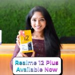 Swathi Sharma Instagram - Realme 12 semmaiya iruku🤩 . #realme12Plus5G #realmePortraitMaster #realme12Series5G #poorvikamobiles #poorvikaindia #poorvikamobiles #poorvikaappliances