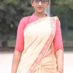 Swathi Sharma Instagram - இருக்கு சம்பவம் இருக்கு...!!🤫🤓 நினைத்தாலே இனிக்கும் | Sunday Special | Tune In... #NinaithaleInikkum #Bommi #Siddharth #Swathi #Anand #Madhumitha #SundaySpecial #Zeetamil #ZeeOnTheGoReels #LiveReel