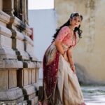 Swathi Sharma Instagram - I'm not beauty queen, I’m just beautiful Me.🌸 Beautiful makeover by @ankita_make_up_artist Pc @sunlightweddingfilms Jewellery @sk_bridal_collections Dress @designed_by_sindhu .