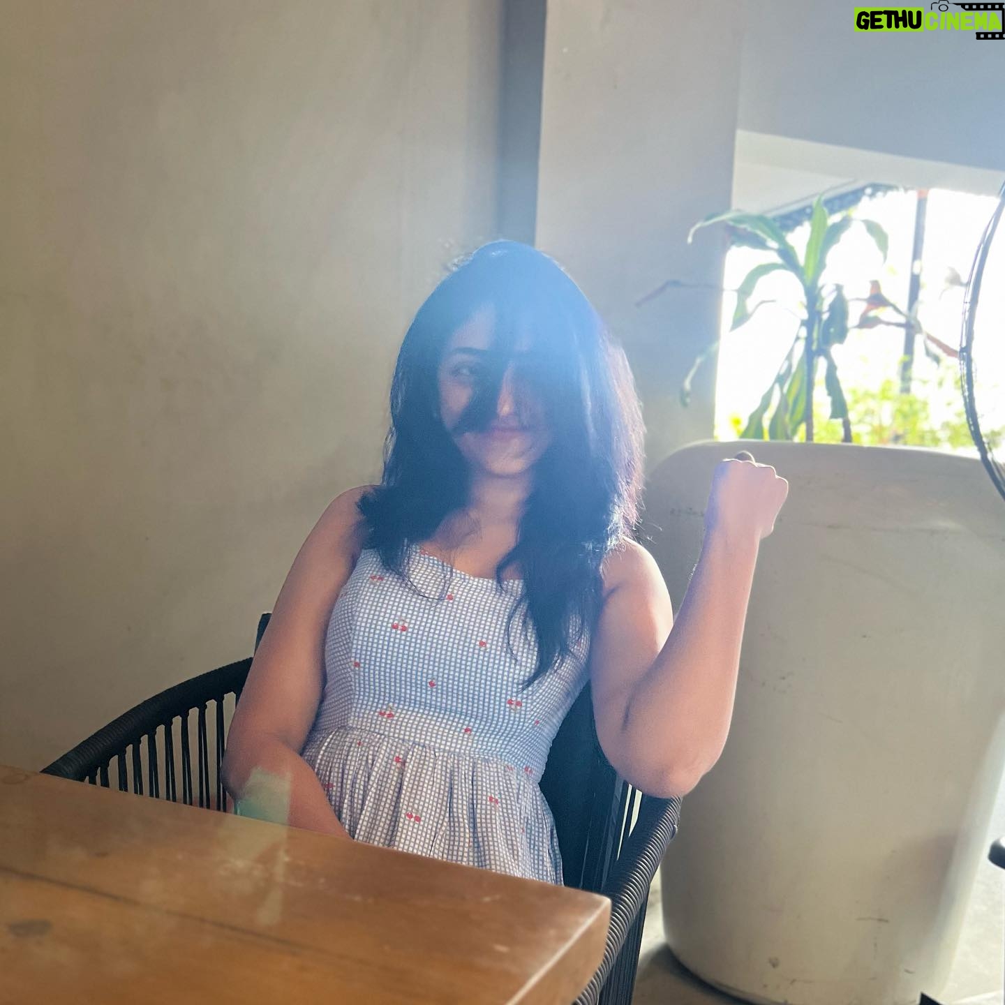 Swathi Sharma Instagram - Self love🩵 #selflove #selfcare #self #beingme #metime #loveyourself #benatural #naturalme