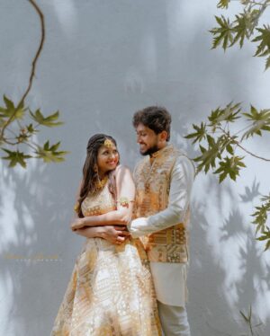 Swetha Khelge Instagram - Ranjhana hua Mera!😉❤️

#swethakhelge #ShwefoundherMadMister #mswedding #haldi #haldiceremony #haldioutfit #haldijewellery #haldidecor #haldibride #bridesquad #bridetobe2024 #love #laughter #fun #friends #family #gratitude
