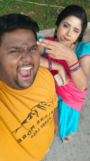 Swetha Khelge Instagram - Yea Ethukku glass-la kudukranga??🤔

#swethakhelge #kannethireythonrinal #kalaignar #kalaignartv #thidiyanactor #thidiyanaskuzhanthai #funnyvideos #vadivelu #vadivelcomedy #tamilmovies #tamilvideo #tamilcomedy