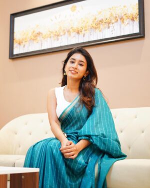 Swetha Venugopal Instagram - Maybe now is the time
Shot by @frames_arw 
Earrings @thegarnet.in