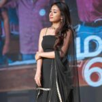 Swetha Venugopal Instagram - At the audio launch of #marakkumanenjam ❤️ Thank you @sindira_by_swethaindiran for this beautiful customised outfit Hair @madz_makeover Shot by @lenzbugz