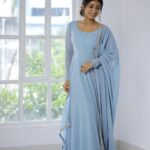 Swetha Venugopal Instagram - In the heart of December, where everything turns icy blue ❄️ 🎥 @thatmadraskaran 👗 @sindira_by_swethaindiran 💄 @mua_aksharaasaravanan Hair @luckyjas_hairstylist Studio @studiojumbos