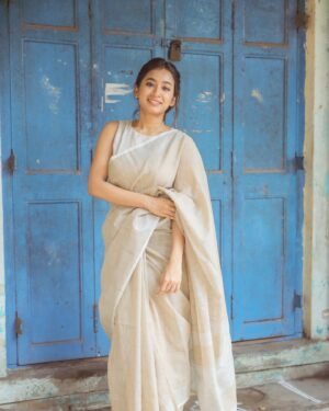 Swetha Venugopal Instagram - இனிய தமிழ் புத்தாண்டு நல்வாழ்த்துக்கள் ❤️

Shot by @thatmadraskaran 
MUAH by yours truly 🙈