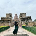 Syamantha Kiran Instagram - Immersed in this history of beautiful chola art and architecture #chola #gangaikondacholapuram #temple #gangaikondacholapuramtemple #cholaarchitecture #cholastyle