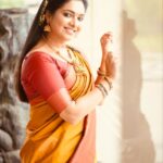Syamantha Kiran Instagram - Saree time!