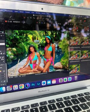 Sydney Martin Instagram - sweet like candy🍬 @modaminx
 
#photoshoot #swimwearmodel #swimweek #summer #bikinifashion #femaleempowerment #bodypositivity #miamimodel