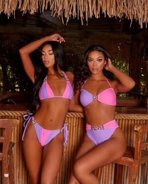 Sydney Martin Instagram - sweet like candy🍬 @modaminx
 
#photoshoot #swimwearmodel #swimweek #summer #bikinifashion #femaleempowerment #bodypositivity #miamimodel