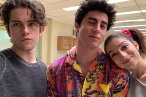 Sydney Ozerov-Meyer Instagram - Thank you all for watching. This show lives on with all of you 💕