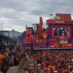 Sylvana IJsselmuiden Instagram – Alleen maar mooie mensen! Dumpieeee🧡🧡. Hoe was jou Koningsdag?