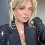 Sylvana IJsselmuiden Instagram – Kun jij er nou dit race weekend helaas niet live bij zijn, dan is het extra leuk om er thuis een feestje van te maken. Ik ben benieuwd of jullie deze borrel plank beter kunnen maken dan ik dat heb gedaan, dus stuur m vooral op en tag me! En geniet fullepull van de race. Liefs Syl #ItHasToBeHeinz #HeinzRaceWeekend  @heinz_nl #ad