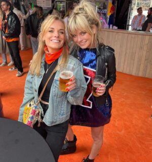 Sylvana IJsselmuiden Instagram - Alleen maar mooie mensen! Dumpieeee🧡🧡. Hoe was jou Koningsdag?