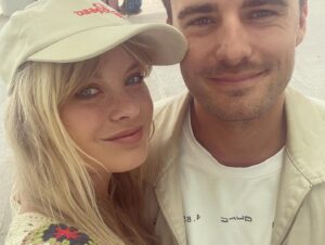 Sylvana IJsselmuiden Instagram - Deze maand alweer een jaar❤️