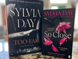 Sylvia Day Instagram - I just received finished copies of the global editions of #SoCloseBook and #TooFarBook! They’re so gorgeous. 😍

‼️RESERVE YOUR COPIES NOW‼️⁠
⁠
🖤 sjday.co/too-far 🖤
⁠
--⁠ ⁠
#bookstagram #read #booksbooksbooks #reading #reader #bookish #bookaddict #bookcommunity #bookgram #booklove #instabooks #booklovers #bookworm #booklover #instabook #igreads #booksofinstagram #newbook #book #bibliophile #booknerd