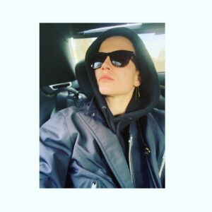 Sylvia Hoeks Instagram - On tour...Name our band 🤟🏼⚡️🤪💬🏴‍☠️