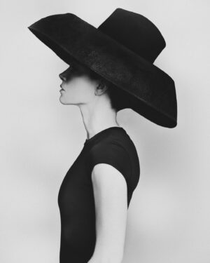 Sylvia Hoeks Instagram - Portraits of @sylviahoeks (2023)

Sylvia Hoeks, a Dutch actress, gained international acclaim with her standout role in “Blade Runner 2049” (2017). Her portrayal of Luv, a complex and intense character, showcased her versatility and contributed to her rising fame on the global stage. Since then, Hoeks has continued to expand her international presence, taking on diverse roles that highlight her adaptability and skill in the cinematic world. Wearing @martvissernl 

#bastiaanwoudt #sylviahoeks