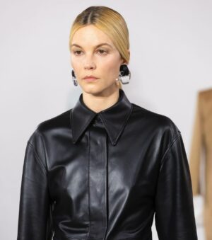 Sylvia Hoeks Instagram - #galvan #autumnwinter2024