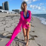 Sylvie Tellier Instagram - Color block💙💜💛 #nofilter #miamibeach #swimwear #beach 👙 @orza_luxury_swimwear_paris 🌴 Miami Beach