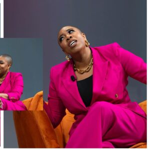 Symone Sanders Instagram - Thank you @blackenterprise for the immense honor of being named a luminary this year as @diasimms said - in a room full of luminaries. 🙏🏾 

Thank you for giving me another opportunity to tell @valeriebjarrett I love and appreciate her for all she has done. Thank you for the unforgettable experience of Valerie interviewing me! (We had a time!)

Thank you for seeing me, for seeing us and creating space. 💐🙏🏾❤️