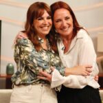 Tânia Ribas de Oliveira Instagram - Sabia que a Sofia Nicholson trabalhou como hospedeira de bordo e era colega da mãe da Tânia? 😮 Hoje, viajámos desde a sua infância até ao presente, através das fotografias da sua vida! 😍📸 Se for ver a peça “Terror e Miséria no Terceiro Reich”, que está em cena no Teatro Armando Cortez até dia 13 de abril, pode confirmar que a representação está nos genes da querida Sofia 😉🎭