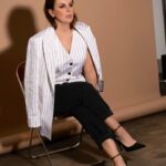 Tânia Ribas de Oliveira Instagram – Photoshoot @taniaribas ❤️ 
📸 @joaoportugalphotographer 
👗 @raquelpratesblog 
💇‍♀️ @lilipinhel.hairstylist 
.
.
Com produtos @lorealportugal @kikomilano @flormarportugal @shiseido @lancomeofficial