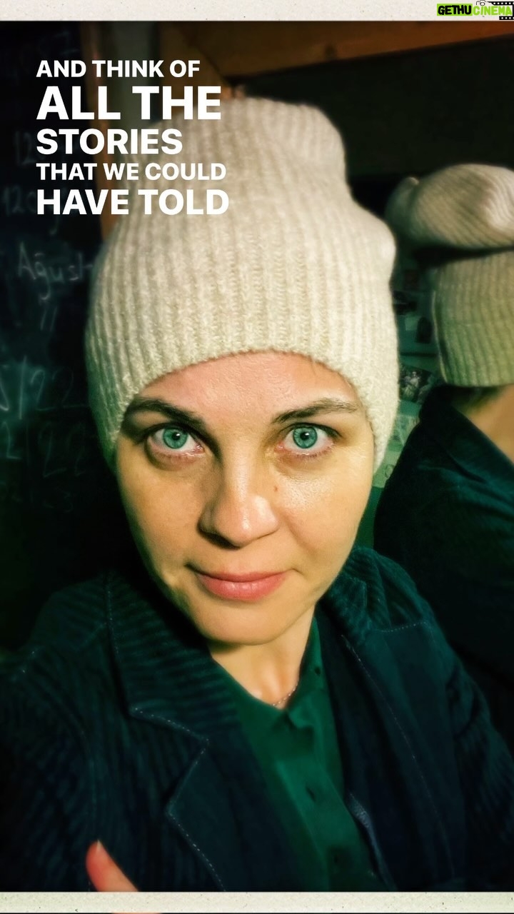 Tülin Özen Instagram - Filtrelileri salıyor kurtuluyorum..